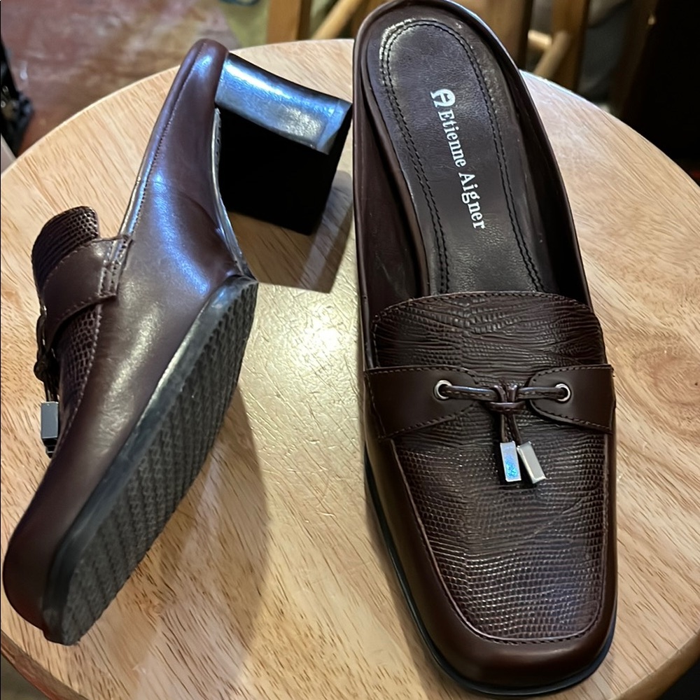 🌻3/$15🌻 Etienne Aigner Brown Loafers with Bow Detail and Block Heel